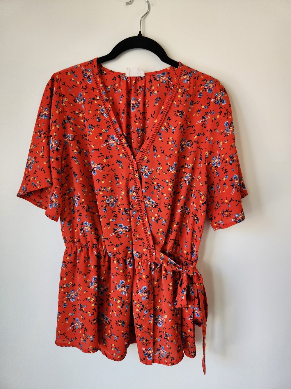 Sienna Sky - Like New Red Wrap Blouse - L